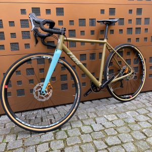GRAVEL ADVENTURE GRX 600 1 x 12